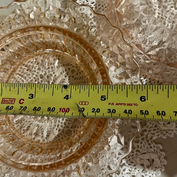 Vintage Depression Glass Diamond Cut Butter Dish with knob - Picture 3 of 3